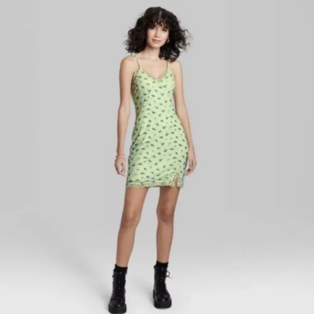 5 for $25 | NWOT Wild Fable Sleeveless Lace Trim Mesh Bodycon Dress *Minor Rip